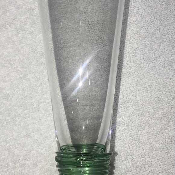 Tall drinking glasses with green on bottom set of 6 - Picture 3 of 11